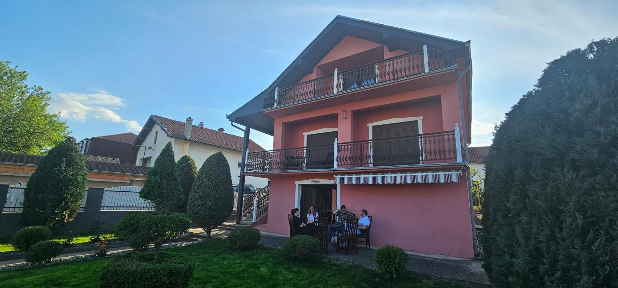Guest House Lona Golubac Exteriér fotografie